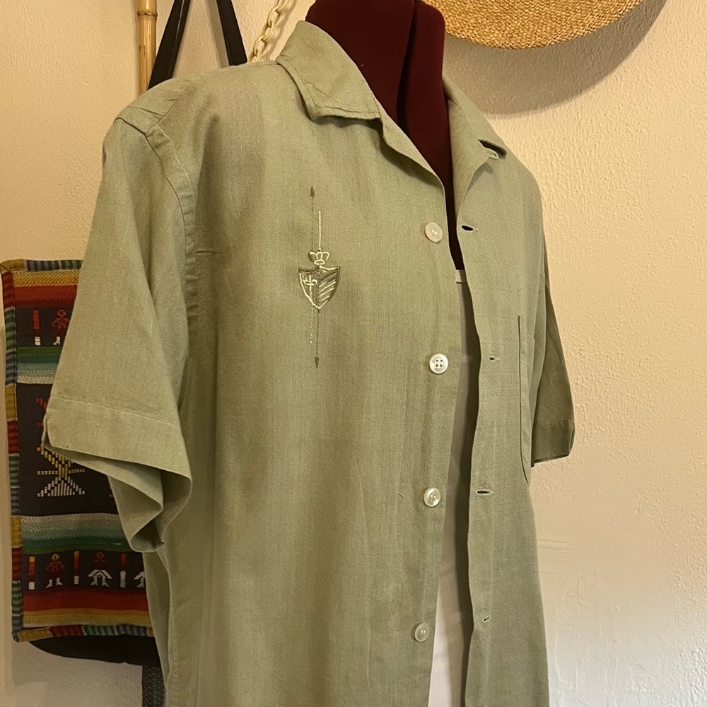 Vintage Rockabilly shirt 1950s gender neutral. Size Medium